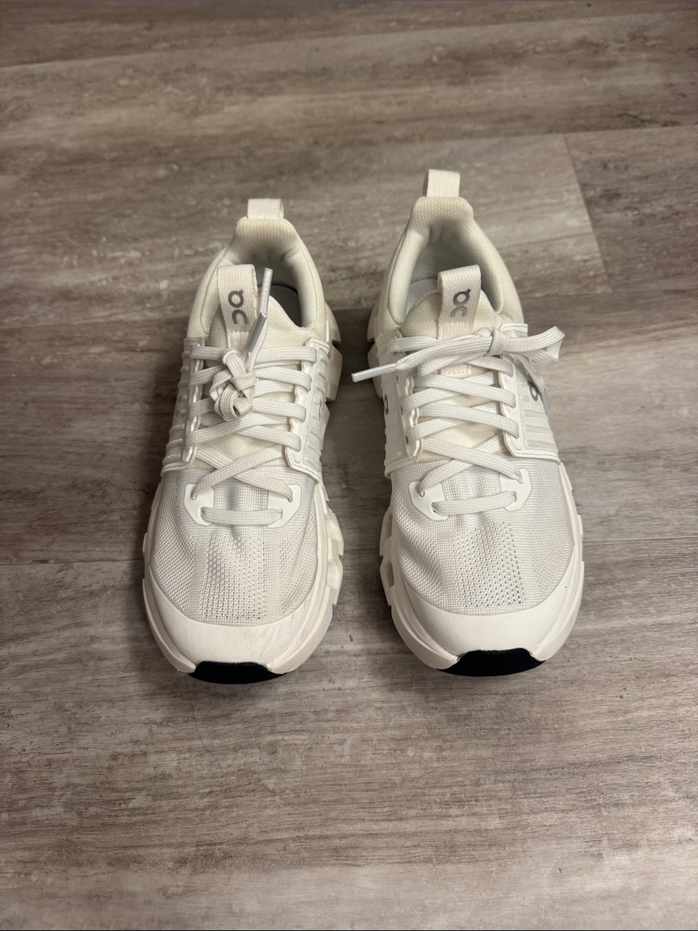 On Cloud Kids Cloudnova White Sneakers - Picture 2 of 8